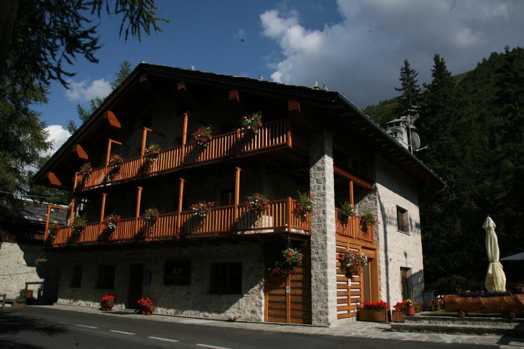 Residence Planpincieux Courmayeur Bagian luar foto