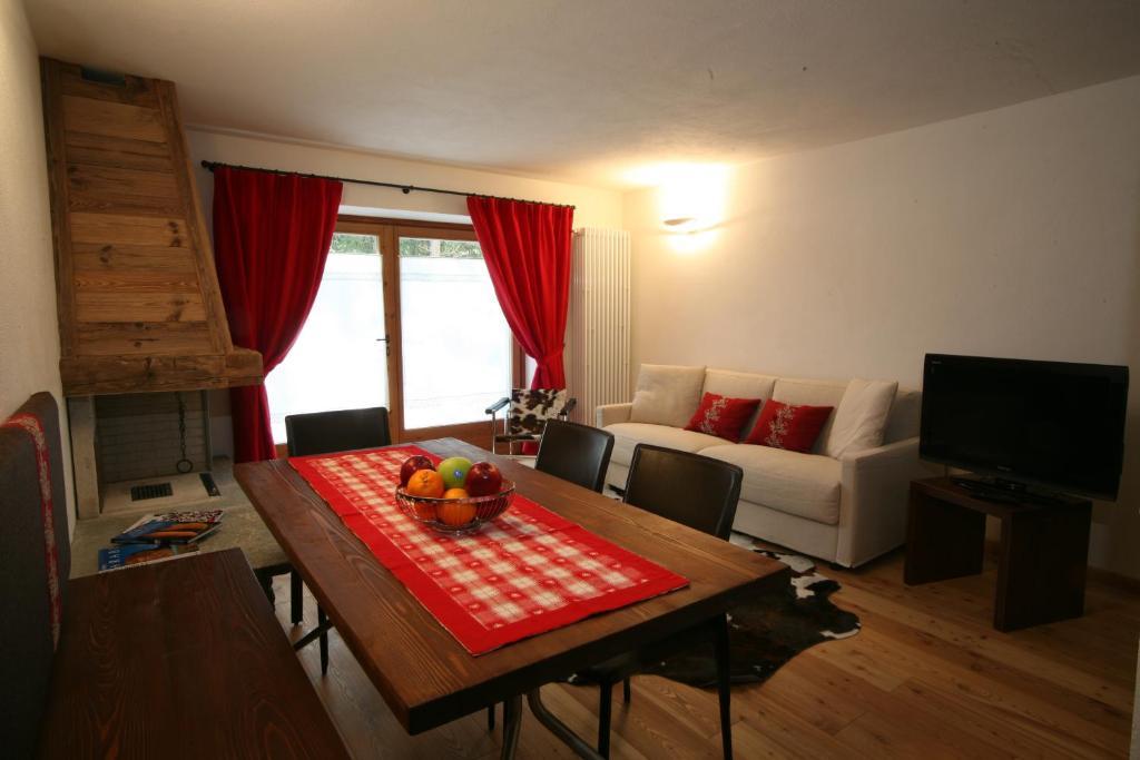 Residence Planpincieux Courmayeur Ruang foto